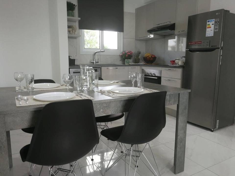 Georgianno Sea Apartments Protarász Kültér fotó